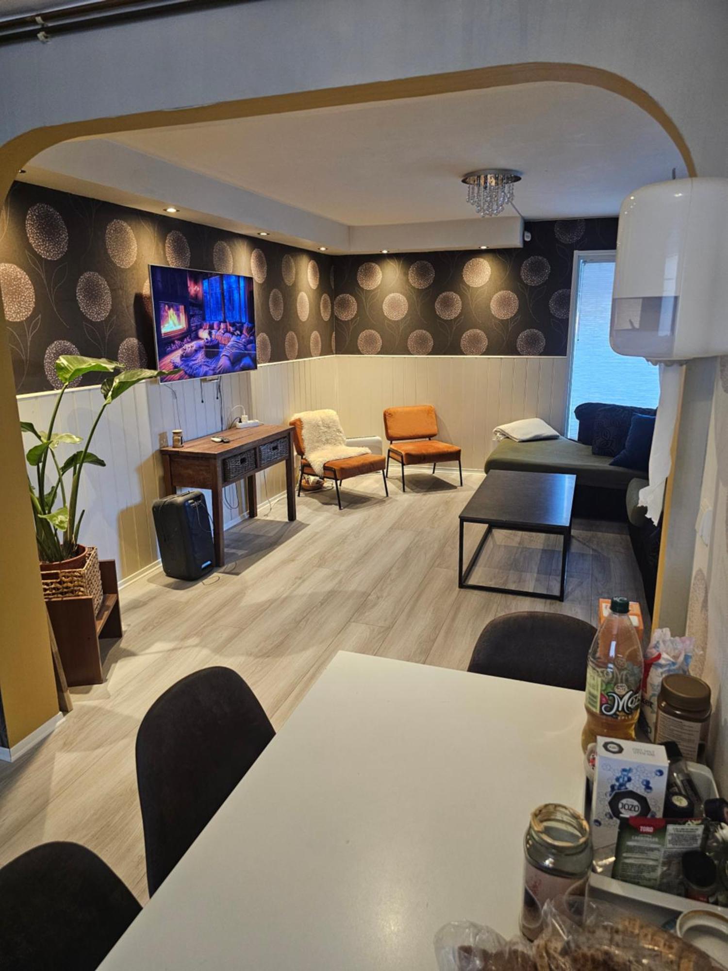 Full Privacy Townhome In Oslo With Wifi 외부 사진